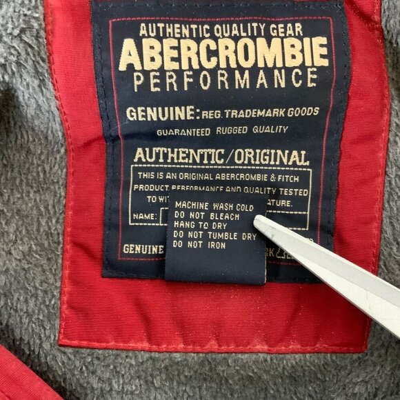 Abercrombie & Fitch Mens Red 1/4 Zip Jacket XL Performance Gear Nylon Polyester - Picture 4 of 7